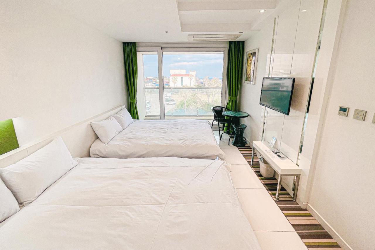Hamdeok Beach Stay Jeju Buitenkant foto