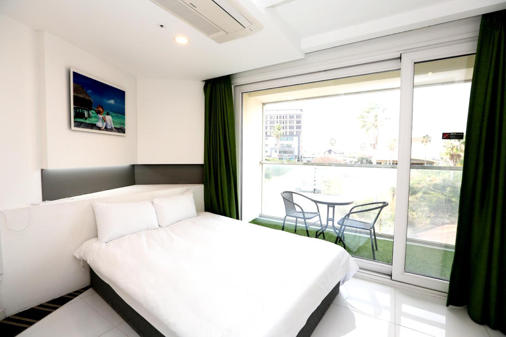 Hamdeok Beach Stay Jeju Buitenkant foto